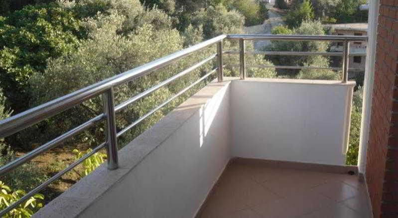 Lux Apartments Vlorë Exterior foto